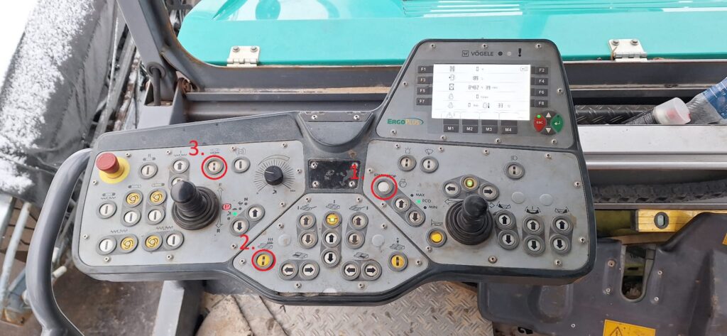 ErgoPlus control panel on a Vogele used asphalt paver