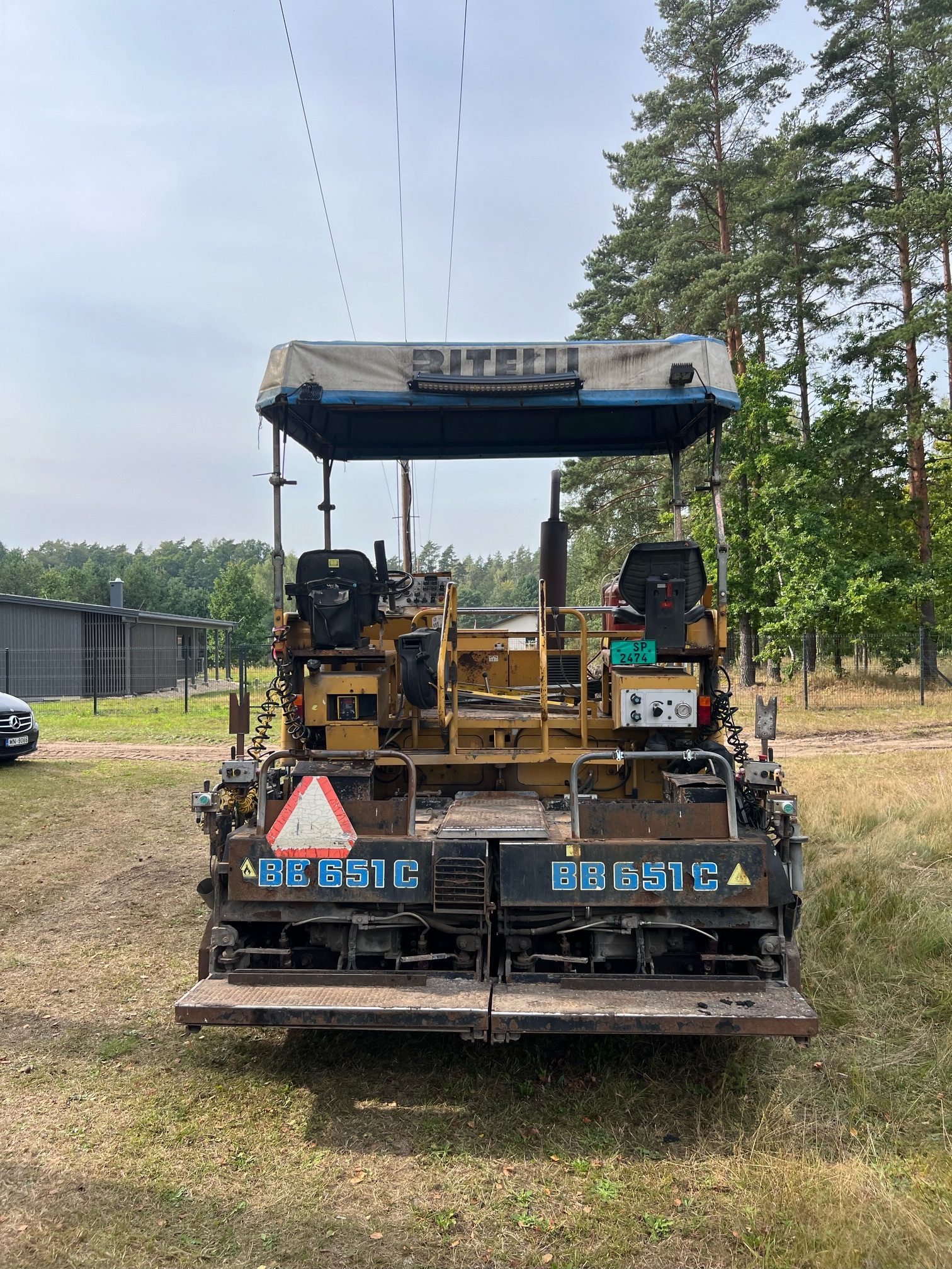 Bitelli asphalt paver - back