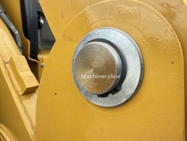 Caterpillar 444F backhoe loader