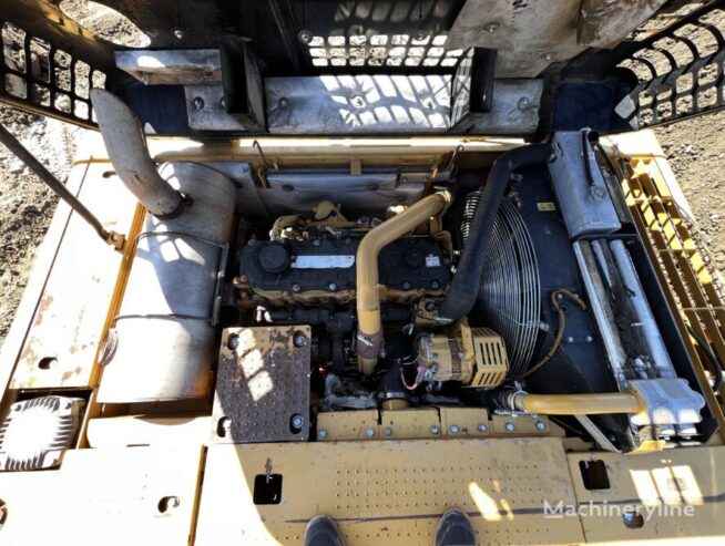 Caterpillar CAT 329DLN tracked excavator