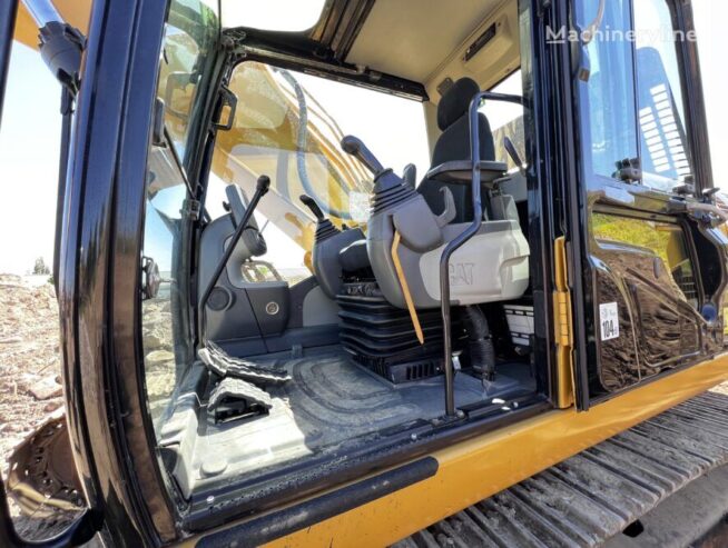 Caterpillar CAT 329DLN tracked excavator