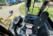Caterpillar CAT 966M wheel loader